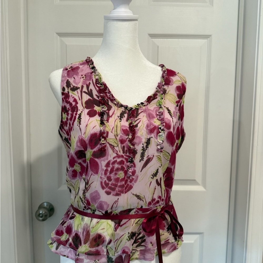 Ann Taylor Floral Sleeveless Blouse in Pink and Burgundy